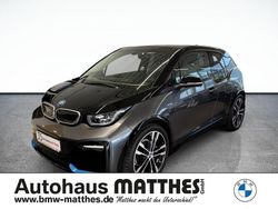 Grau Gebraucht 2022 BMW i3 Comfort Edition Kleinwagen | 20.950 € (Etwas zu teuer)