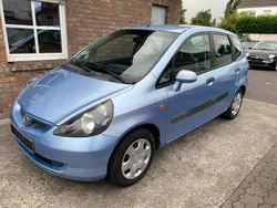 Blau (metallic) Gebraucht 2002 Honda Jazz Kleinwagen | 2.950 €