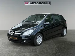 Schwarz Gebraucht 2010 Mercedes B180 Van / Kleinbus | 4.490 € (Fairer Preis)