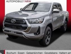 Silbern Neu 2025 Toyota HiLux Comfort Abholung | 45.489 € (Guter Preis)