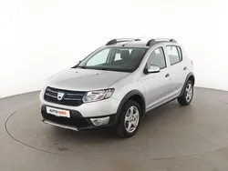 Silber Gebraucht 2014 Dacia Sandero Prestige Kleinwagen | 8.550 € (Etwas zu teuer)