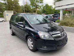 Schwarz Gebraucht 2006 Opel Zafira Van / Kleinbus | 2.350 € (Superpreis)