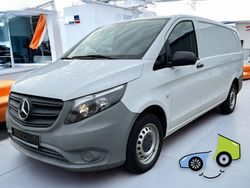 Weiß Gebraucht 2021 Mercedes Vito Van / Kleinbus | 24.900 € (Superpreis)