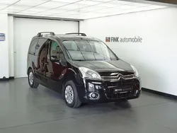 Schwarz Gebraucht 2013 Citroën Berlingo SELECTION Van / Kleinbus | 10.650 € (Etwas zu teuer)