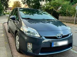 Blau Gebraucht 2011 Toyota Prius Kleinwagen | 10.500 € (Etwas zu teuer)