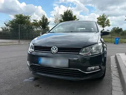 Grau Gebraucht 2016 VW Polo Kleinwagen | 7.100 € (Fairer Preis)