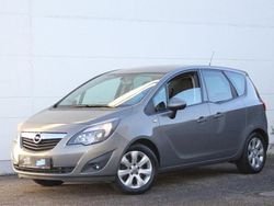Braun Gebraucht 2012 Opel Meriva Van / Kleinbus | 6.255 € (Teuer)