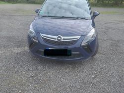 Blau Gebraucht 2012 Opel Zafira Van / Kleinbus | 6.850 € (Fairer Preis)