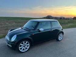 Grün Gebraucht 2003 Mini Cooper Kleinwagen | 4.990 € (Fairer Preis)