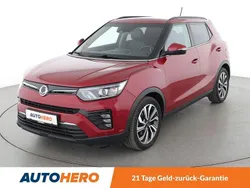 Rot Gebraucht 2021 Ssangyong Tivoli SUV | 17.020 € (Fairer Preis)