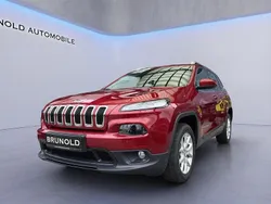 Rot Gebraucht 2014 Jeep Cherokee Longitude SUV | 15.900 € (Etwas zu teuer)