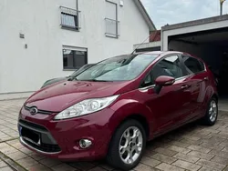 Rot Gebraucht 2012 Ford Fiesta Trend Kleinwagen | 5.500 € (Fairer Preis)