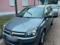 Gebraucht 2006 Opel Astra Kombi | 1.400 €