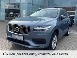 Grau Gebraucht 2019 Volvo XC90 Momentum SUV | 41.000 € (Fairer Preis)