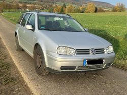 Silber Gebraucht 2004 VW Golf IV Kombi | 500 € (Superpreis)
