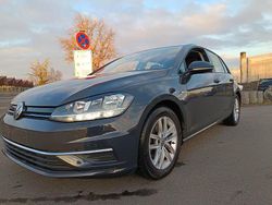 Grau Gebraucht 2019 VW Golf Comfortline Limousine | 12.999 € (Superpreis)