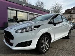 Weiß Gebraucht 2017 Ford Fiesta Celebration Kleinwagen | 9.770 € (Etwas zu teuer)