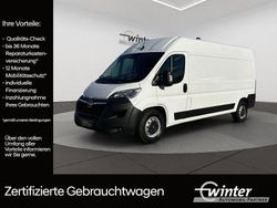 Weiß Gebraucht 2022 Opel Movano Edition Van | 20.980 € (Guter Preis)