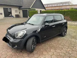 Schwarz Gebraucht 2014 Mini John Cooper Works Countryman SUV | 11.000 €