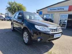 Schwarz Gebraucht 2013 Subaru Forester Exclusive+ SUV | 13.980 €