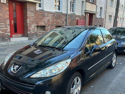 Schwarz Gebraucht 2010 Peugeot 207 Allure Kleinwagen | 5.500 € (Fairer Preis)