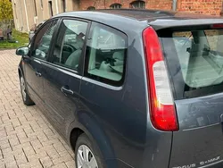 Grau Gebraucht 2004 Ford C-MAX Van / Kleinbus | 1.890 € (Fairer Preis)