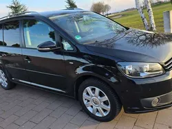 Deep black perleffekt Gebraucht 2014 VW Touran Cup Van / Kleinbus | 11.400 € (Fairer Preis)
