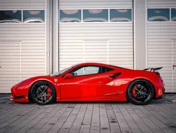 Rot Gebraucht 2018 Ferrari 488 Coupé | 369.900 €