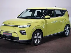 Grün Gebraucht 2021 Kia Soul EV 4 SUV | 14.895 € (Fairer Preis)