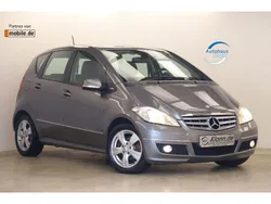 Mountaingrau (metallic) Gebraucht 2009 Mercedes A170 Avantgarde Limousine | 5.499 € (Etwas zu teuer)