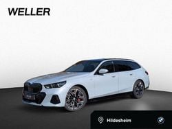 Brooklyn grau (grau) Gebraucht 2025 BMW 520 M Sport Kombi | 56.490 € (Guter Preis)