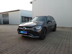 Grau Gebraucht 2020 Mercedes GLC300 AMG line SUV | 35.999 € (Fairer Preis)