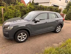 Grau Gebraucht 2016 Audi Q2 SUV | 19.500 € (Fairer Preis)