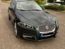 Grün Gebraucht 2014 Jaguar XF Sportbrake S Kombi | 14.900 € (Etwas zu teuer)