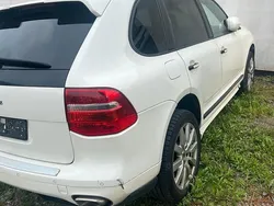 Weiß Gebraucht 2008 Porsche Cayenne SUV | 8.000 € (Fairer Preis)