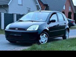 Blau Gebraucht 2007 Ford Fiesta Kleinwagen | 1.350 € (Fairer Preis)