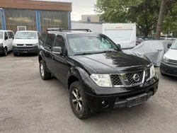 Schwarz Gebraucht 2008 Nissan Pathfinder SE SUV | 7.990 € (Fairer Preis)