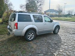 Silber Gebraucht 2012 Nissan Pathfinder SUV | 12.000 €
