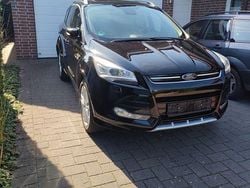 Schwarz Gebraucht 2016 Ford Kuga Individual SUV | 11.800 € (Fairer Preis)