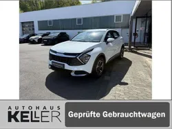 Carraraweiß Gebraucht 2022 Kia Sportage 4 SUV | 24.860 € (Guter Preis)