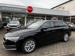 Schwarz Neu 2025 Skoda Octavia Selection Kombi | 33.980 € (Guter Preis)