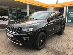 Schwarz Gebraucht 2016 Jeep Grand Cherokee SUV | 17.800 €