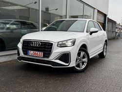 Weiß Gebraucht 2022 Audi Q2 S-Line SUV | 21.999 €