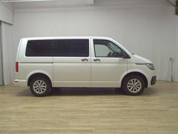 Weiss Gebraucht 2020 VW T6.1 Family Van | 28.480 € (Guter Preis)