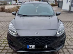 Grau Gebraucht 2022 Ford Kuga ST-Line X SUV | 25.500 € (Guter Preis)
