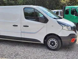 Weiß Gebraucht 2018 Renault Trafic Komfort Van | 10.900 € (Guter Preis)