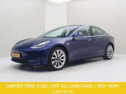 Blau Gebraucht 2020 Tesla Model 3 Standard Range Limousine | 17.900 € (Superpreis)