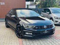 Schwarz Gebraucht 2016 VW Passat R-line Limousine | 20.990 € (Etwas zu teuer)