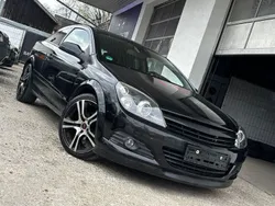 Grau Gebraucht 2005 Opel Astra Sport Coupé | 2.499 € (Guter Preis)