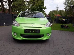 Grün Gebraucht 2013 Mitsubishi Space Star Limousine | 2.500 € (Guter Preis)